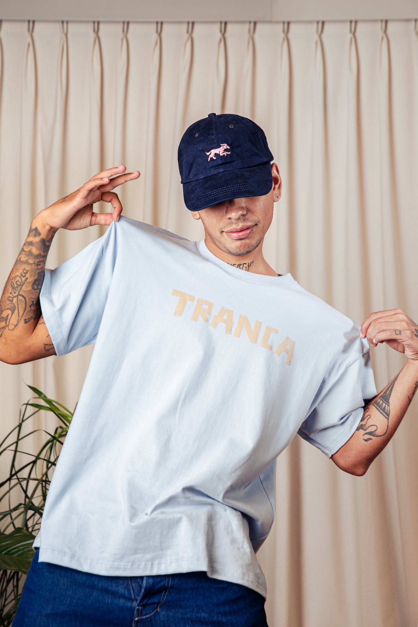 Remera Tranca Tape